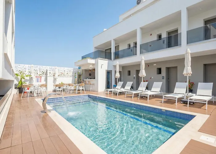 Elegant Maltepe Accommodation